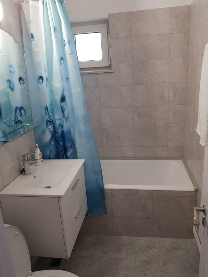 Apartament Flo コンスタンツァ エクステリア 写真